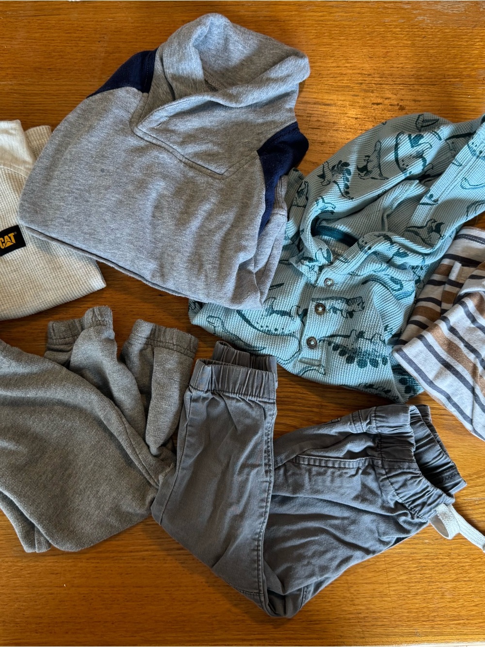 Boys 2T and 3T clothing lot